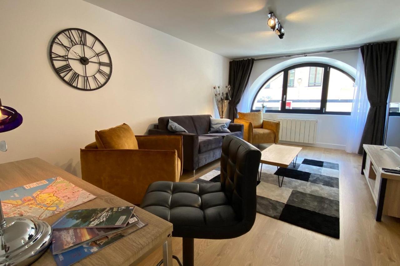 Le Royal 4 - Apartment For 4 People In The City Center Annecy Exterior photo