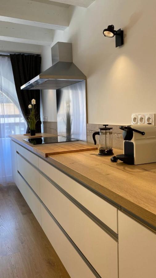 Le Royal 4 - Apartment For 4 People In The City Center Annecy Exterior photo